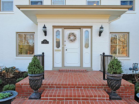 Welcome home to this updated 1930's charmer!