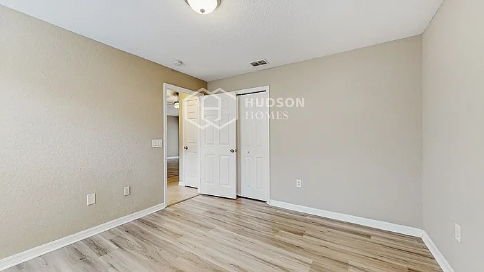 2611 Pine Valley Dr — Photo 24