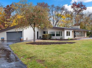 2788 Lost Dauphin Rd, De Pere, WI 54115