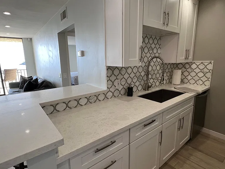 1140 Ocean Blvd #3 — Photo 22