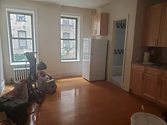 Rented by Voro Purple LLC