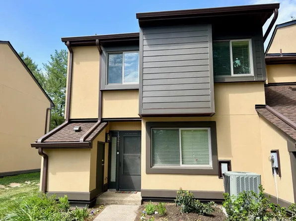 4424 Sayre Dr, Princeton, NJ 08540