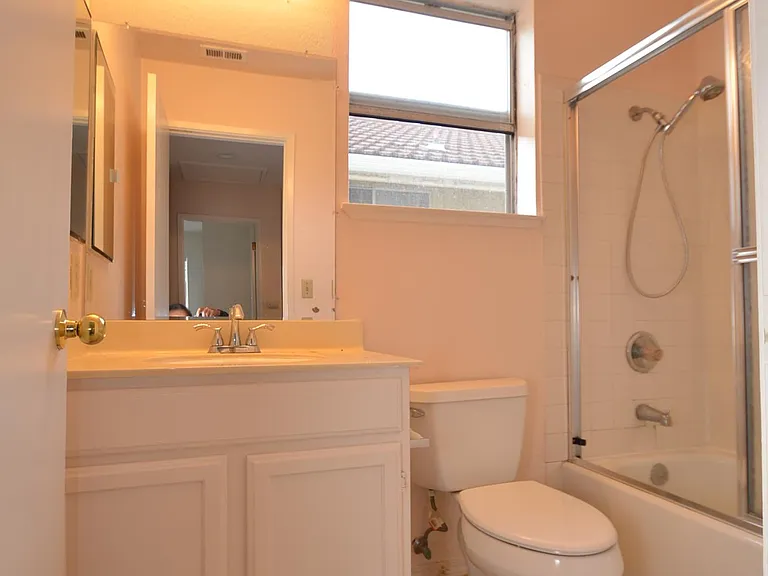 2952 Creek Point Dr — Photo 14