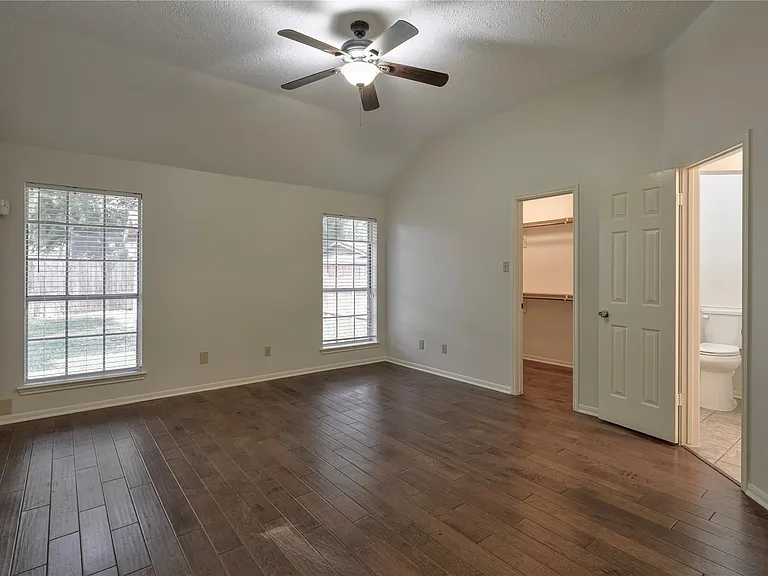 6510 Summit Ridge Ct — Photo 12