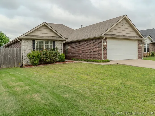 446 NE Katherine Ave, Bartlesville, OK 74006