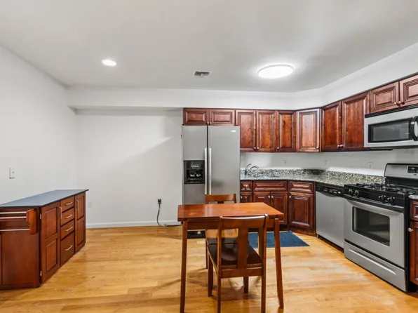 135 38th St APT 401, Union City, NJ 07087