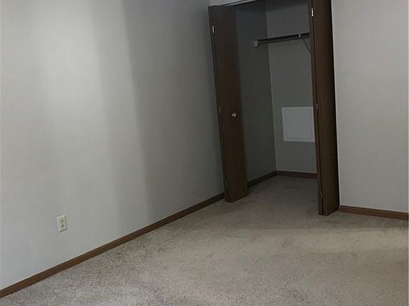 5th image of 3894 Indian Run Dr