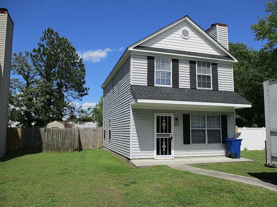 1st image of 210 Tyler Ave