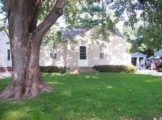 2327 51st St, Des Moines, IA 50310