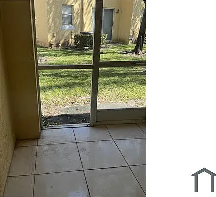 2251 Shoma Dr — Photo 17