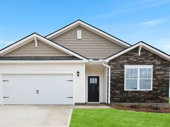 561 Landseer Dr, Landrum, SC 29356