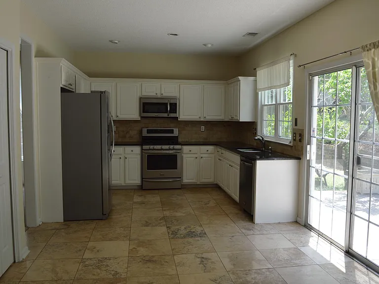 2924 Cottesford Way SE — Photo 9