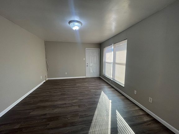 4th image of 1557 Alexandria Dr #3A