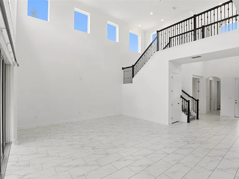 8060 Peaceful Cir — Photo 22