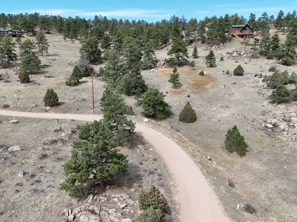 565 Le Conte Dr, Livermore, CO 80536