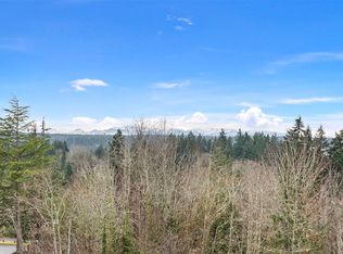 20198 Vikings Crest Loop NE APT 8-304, Poulsbo, WA 98370