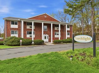 Coachlight Condominiums, Northampton, MA 01060