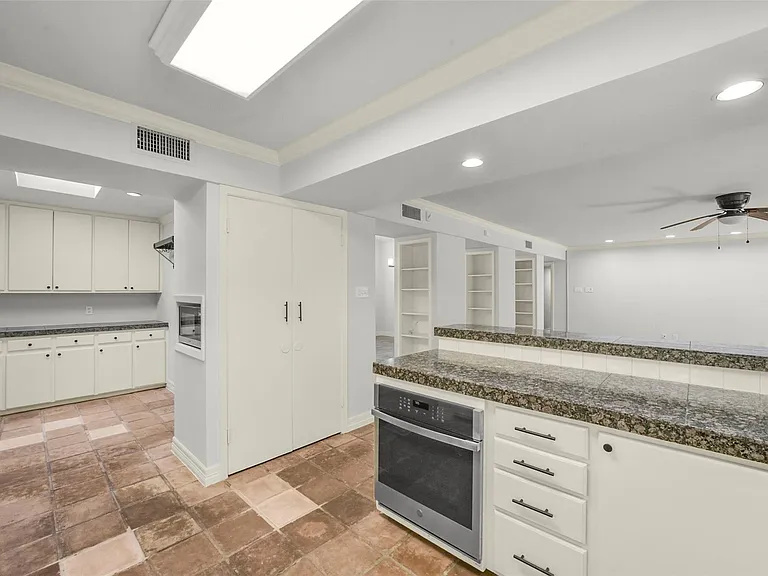 4707 Nenana Dr — Photo 8
