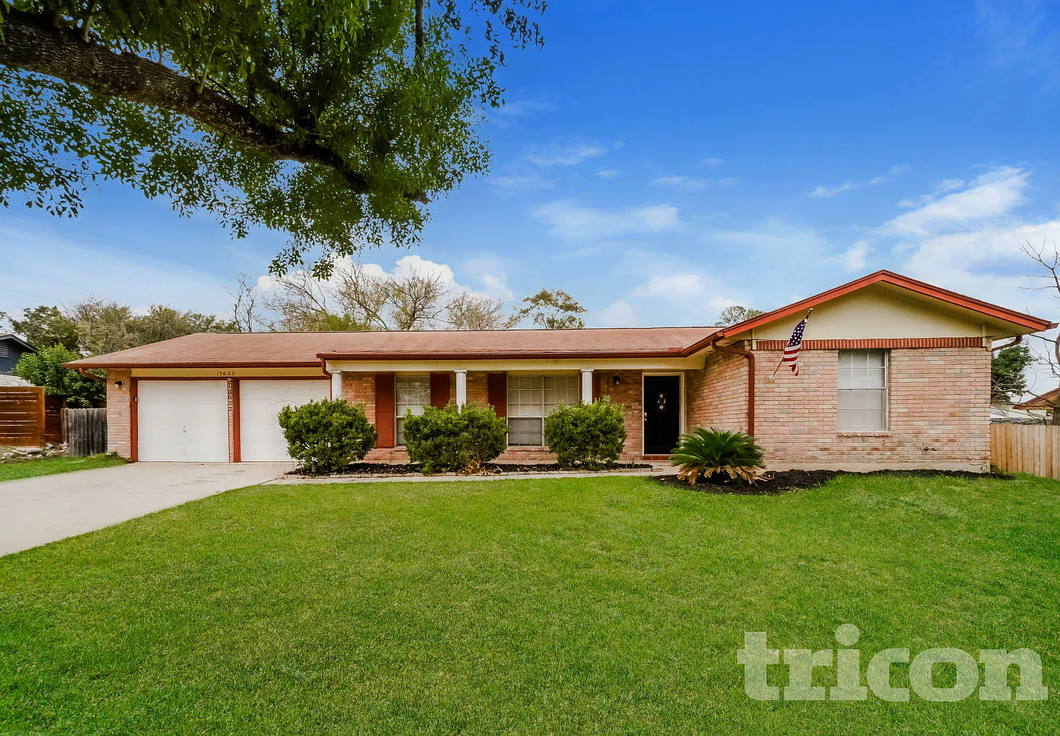 13622 Oak Breeze Universal City TX — Photo 1
