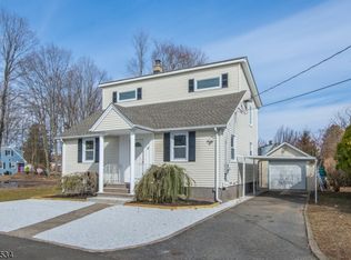 8 Gardella Pl, Haskell, NJ 07420