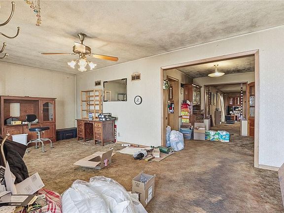 4th image of 3707 S Canterbury Pl