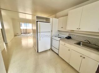 1635 Clark St #11, Honolulu, HI 96822