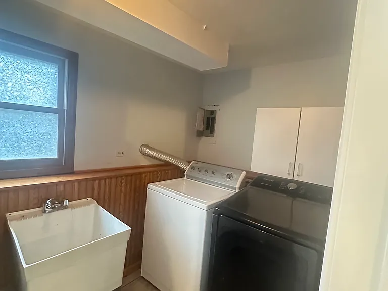 1306 Campbell Ave — Photo 12
