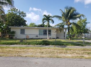 11300 SW 49th St, Miami, FL 33165