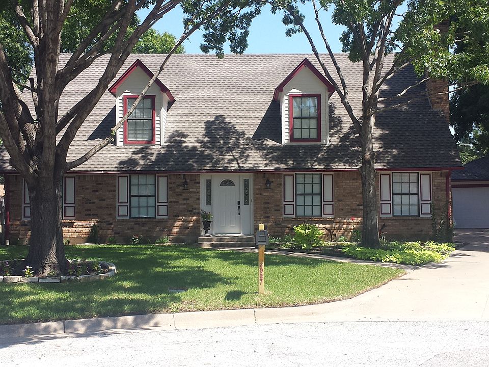 1st image of 3927 Twin Creek Dr