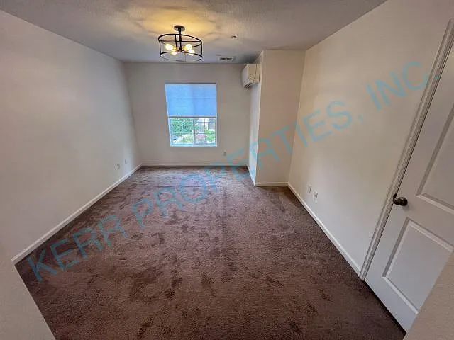 12996 SE 155th Ave — Photo 12