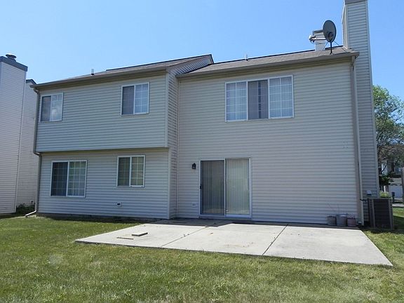 5th image of 411 Smoketree Ln