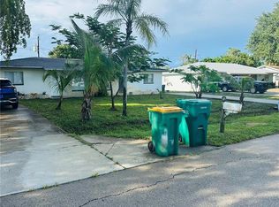 1171 S Alhambra Cir, Naples, FL 34103
