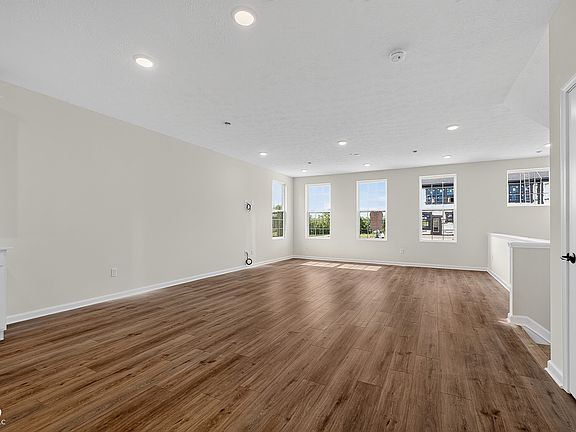 2nd image of 1788 Gualandri Ln