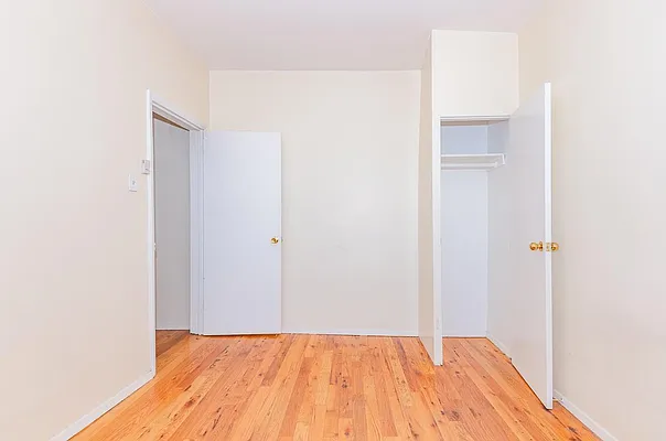 Rented by MySpaceNYC | media 10