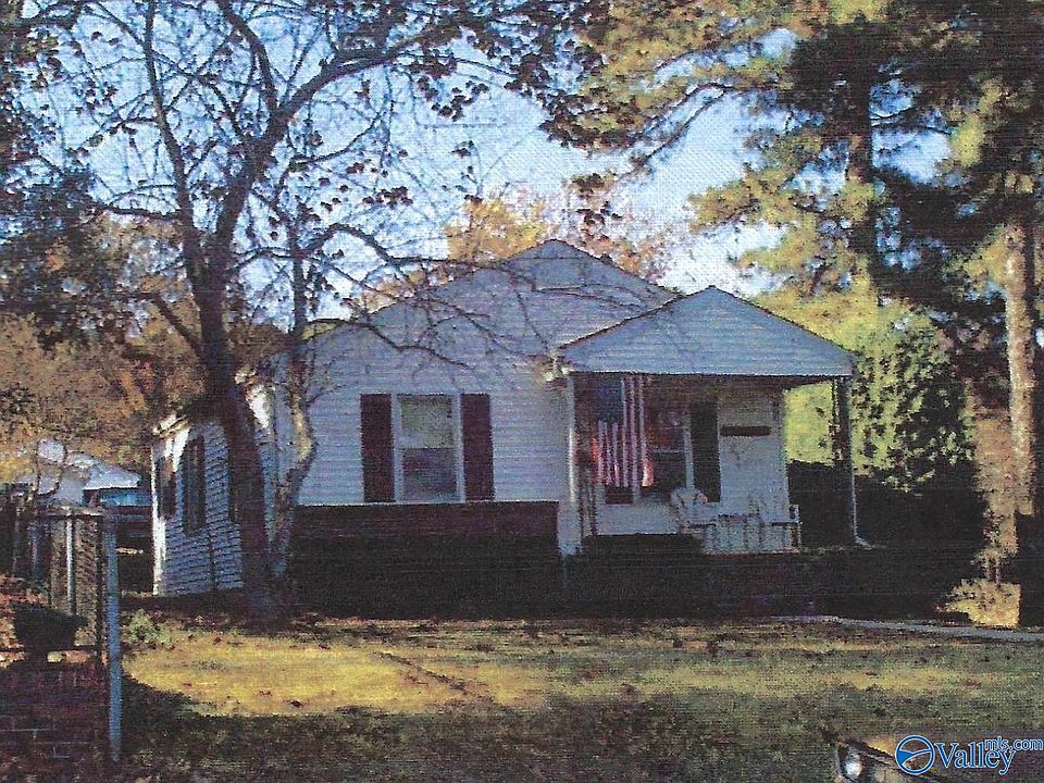 2nd image of 2116 Dunlap Ave