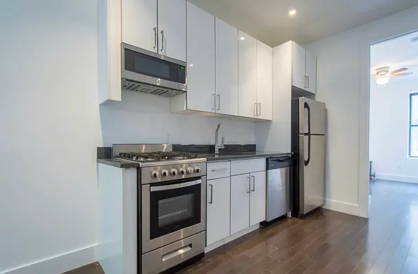 Rented by Ink Realty Services LLC | media 3