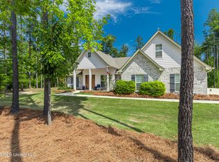403 Fallen Acorn Cir, Brandon, MS 39047