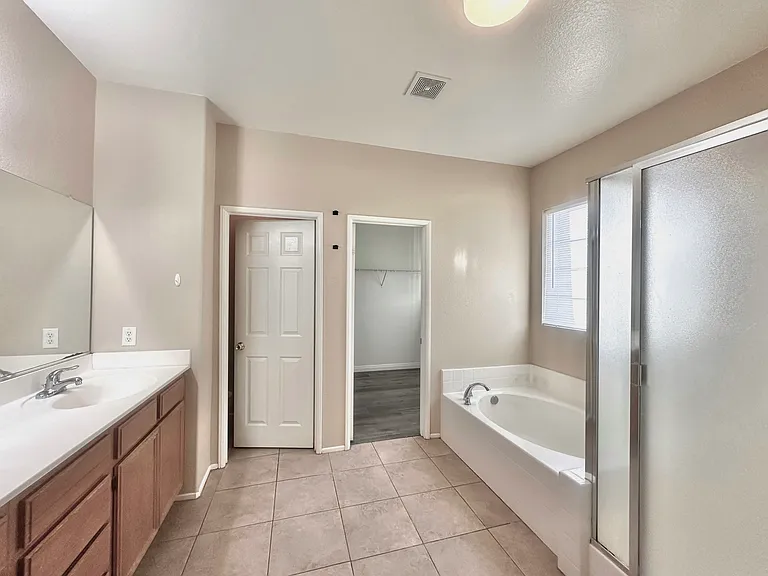 31731 Whitedove Ln — Photo 14