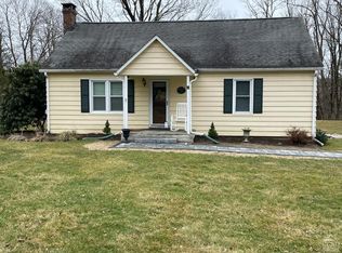 18 Highland St, Millerton, NY 12546