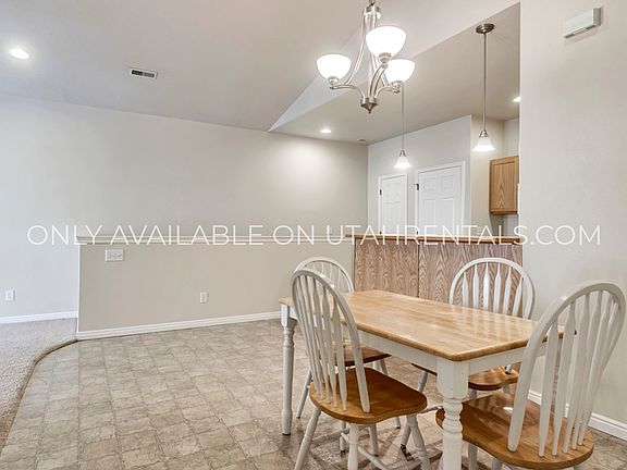 5th image of 1132 Canyon Meadow Dr APT 4