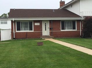 7137 W Niles Ave #7137, Niles, IL 60714