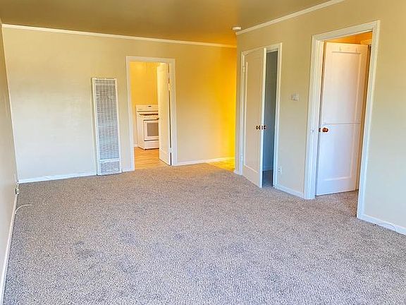 4th image of 8 Howard Ave #3