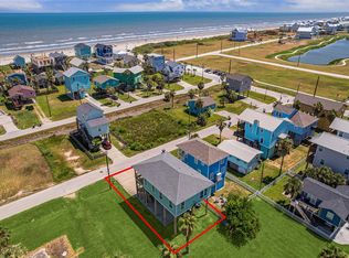11216 Reagor Way, Galveston, TX 77554