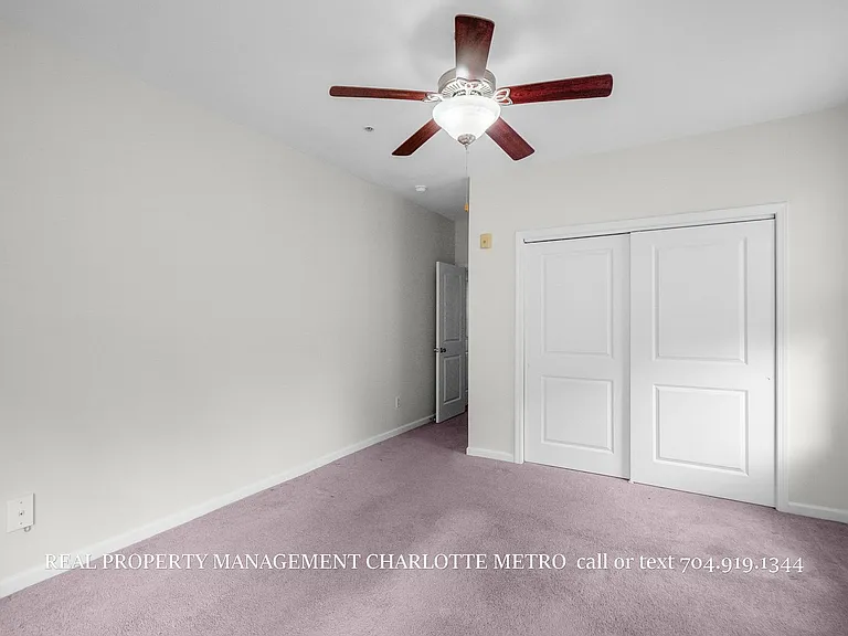 1630 Walnut View Dr — Photo 32