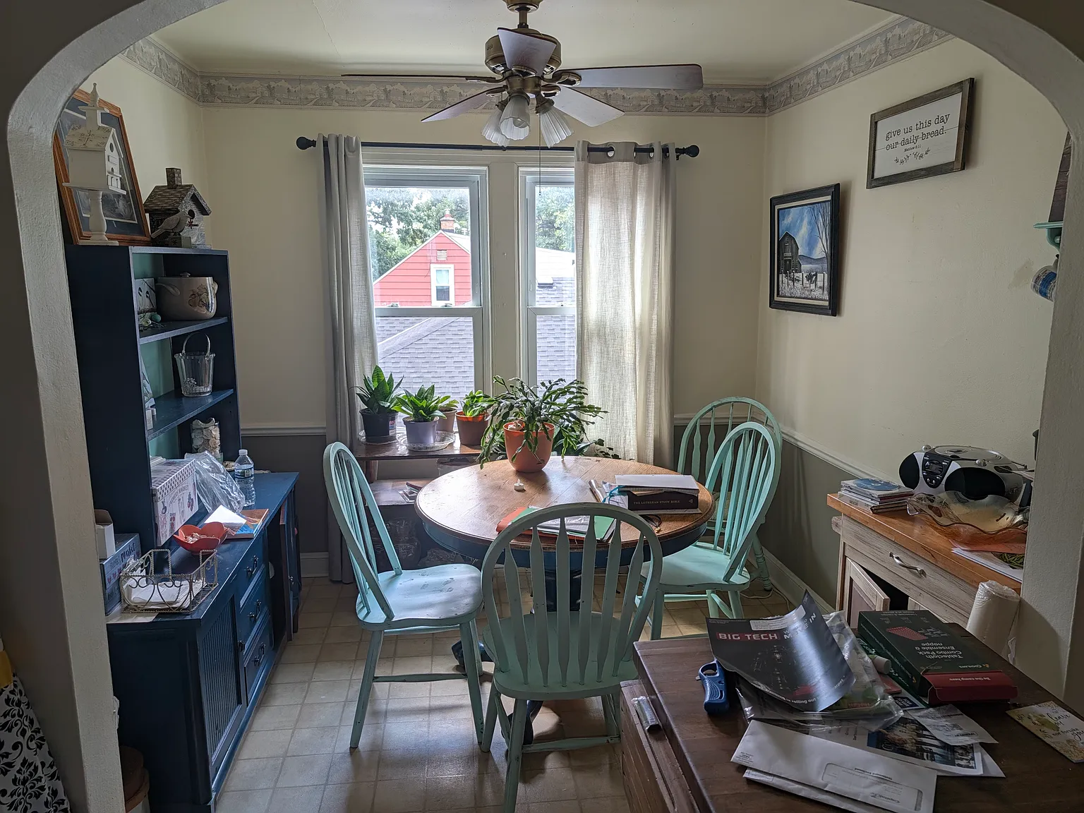 2 bed, 850 sqft, $1,100 — Photo 2