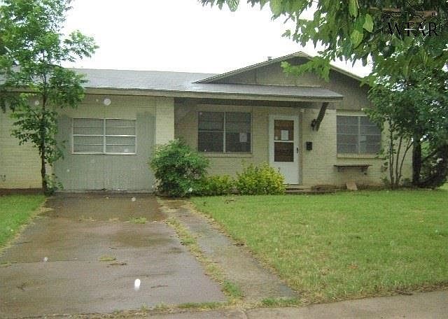 1st image of 4719 Bonny Dr