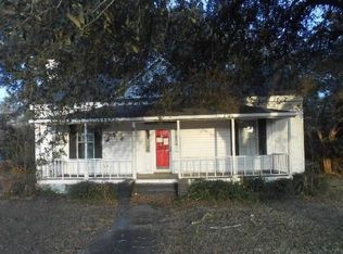 115 Elmwood Ave, Pinewood, SC 29125