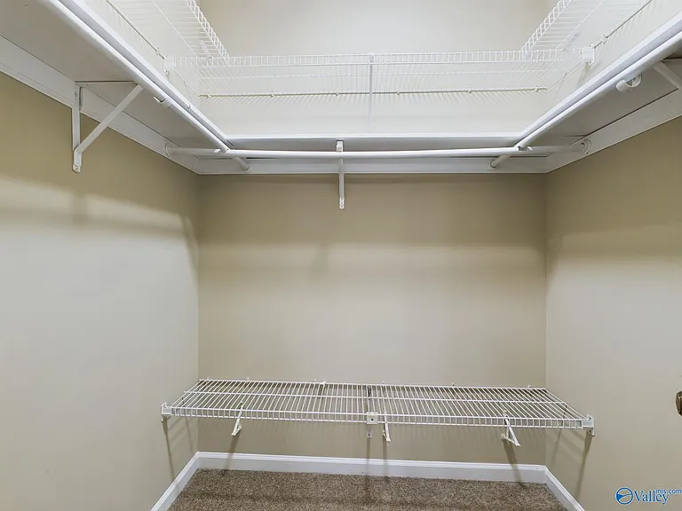 1016 Seina Vista Dr — Photo 15