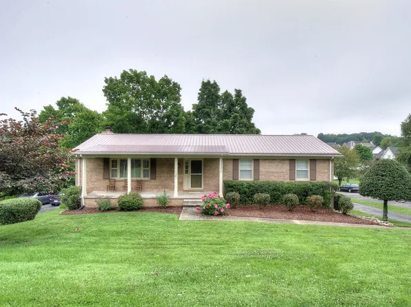 138 Judson Dr, Johnson City, TN 37615