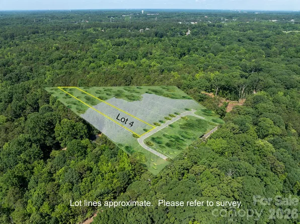 305 Weddington Grove Ln, Weddington, NC 28104
